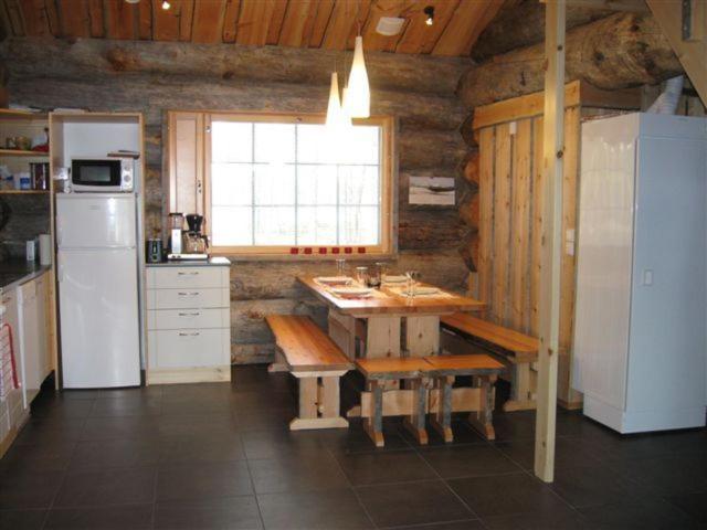 Rantakelo Cottage Meskusvaara Ruang foto